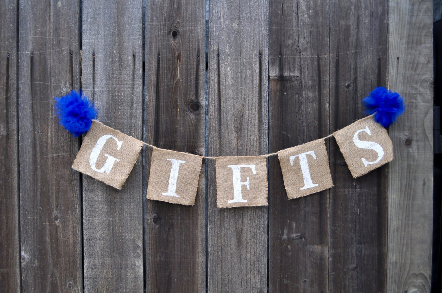 gift table banner