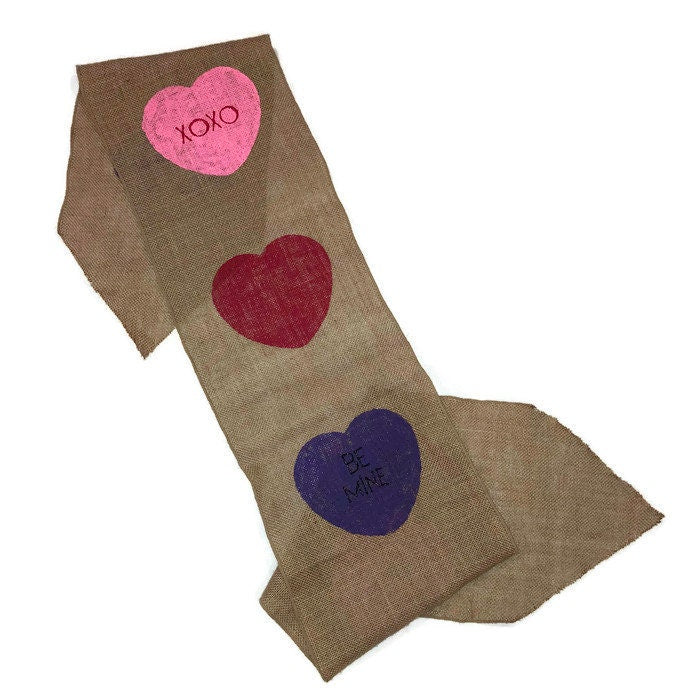 valentine table runner