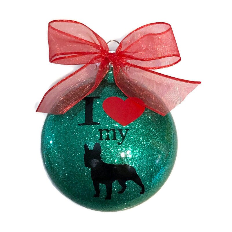 paw print ornament